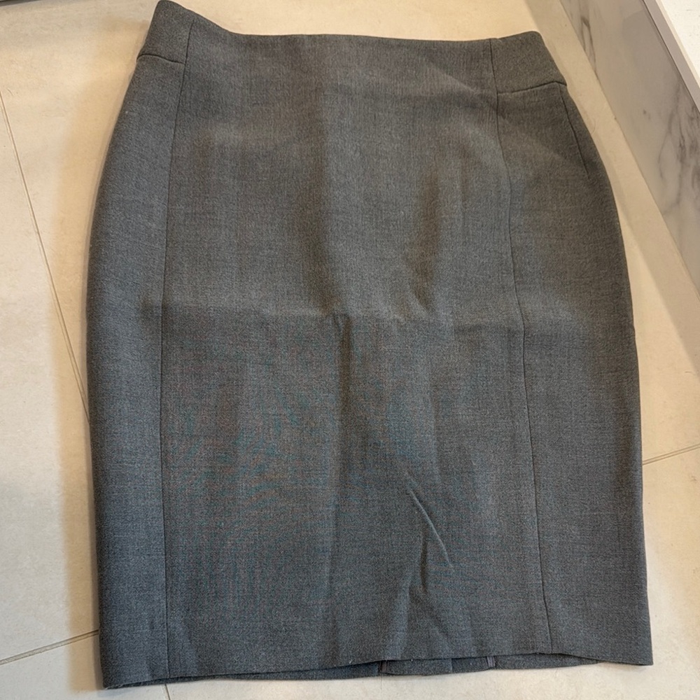 Ann Taylor Elegant Gray Pencil Skirt